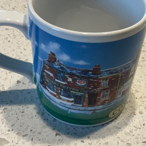 Coronation St.  Full street  Coffee Mug and set of ceramic thimble’s - Picture 5 of 10